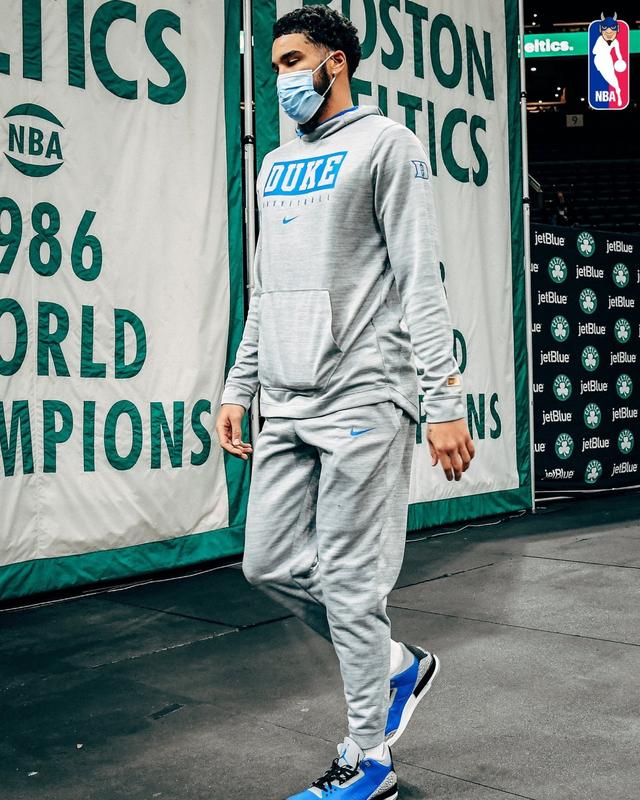 塔图姆与50激战西班牙队分钟,晋级下一阶段胜负难料!,东契奇焦点对战赢得满堂喝彩的简单介绍 塔图姆与50激战西班牙队分钟,晋级下一阶段胜负难料!,东契奇焦点对战赢得满堂喝彩的简单介绍