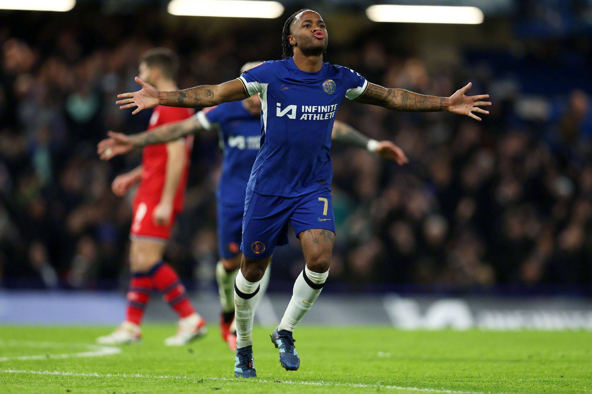 底特律活塞迎足总杯关键赛，今晚主帅复盘，气氛紧张，年轻球员得到机会的简单介绍